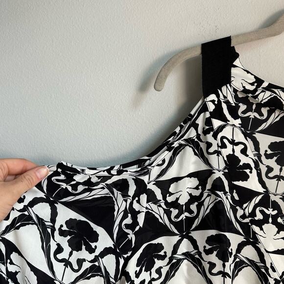 Nicole Miller Artelier Black Silk Cold Shoulder Blouse Women's Large - Picture 4 of 5